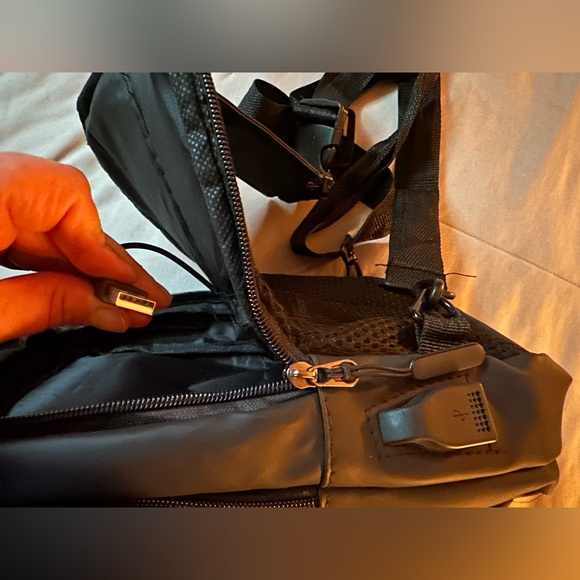 Sling Backpack with USB charge port - Picture 5 of 11